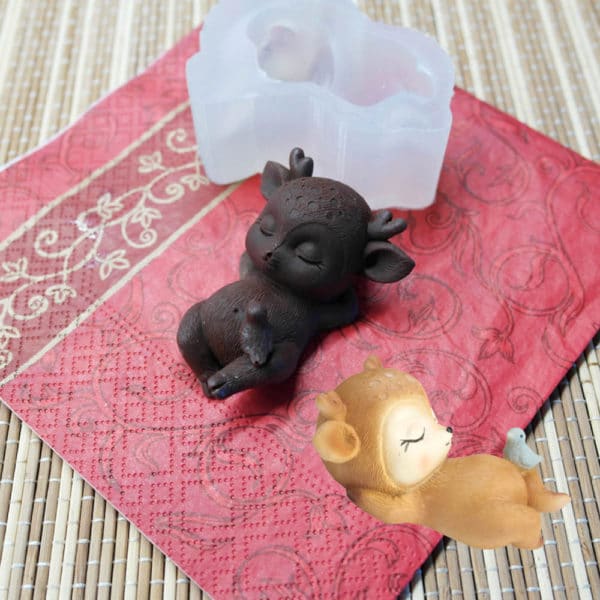 Молд силиконовый 3D "Спящий олененок на спине с птичкой" №5