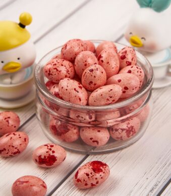 Драже шоколадное с миндалем (ЯЙЦА) розовые, 50г.